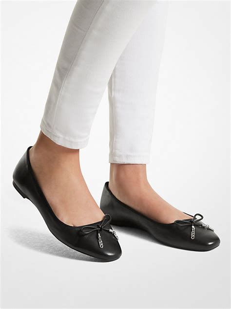 michael kors carlson flat klassischer ballerina|Michael Kors leather flats.